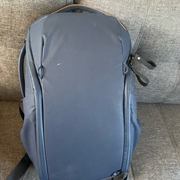 Peak design back back - Picture 3 of 3